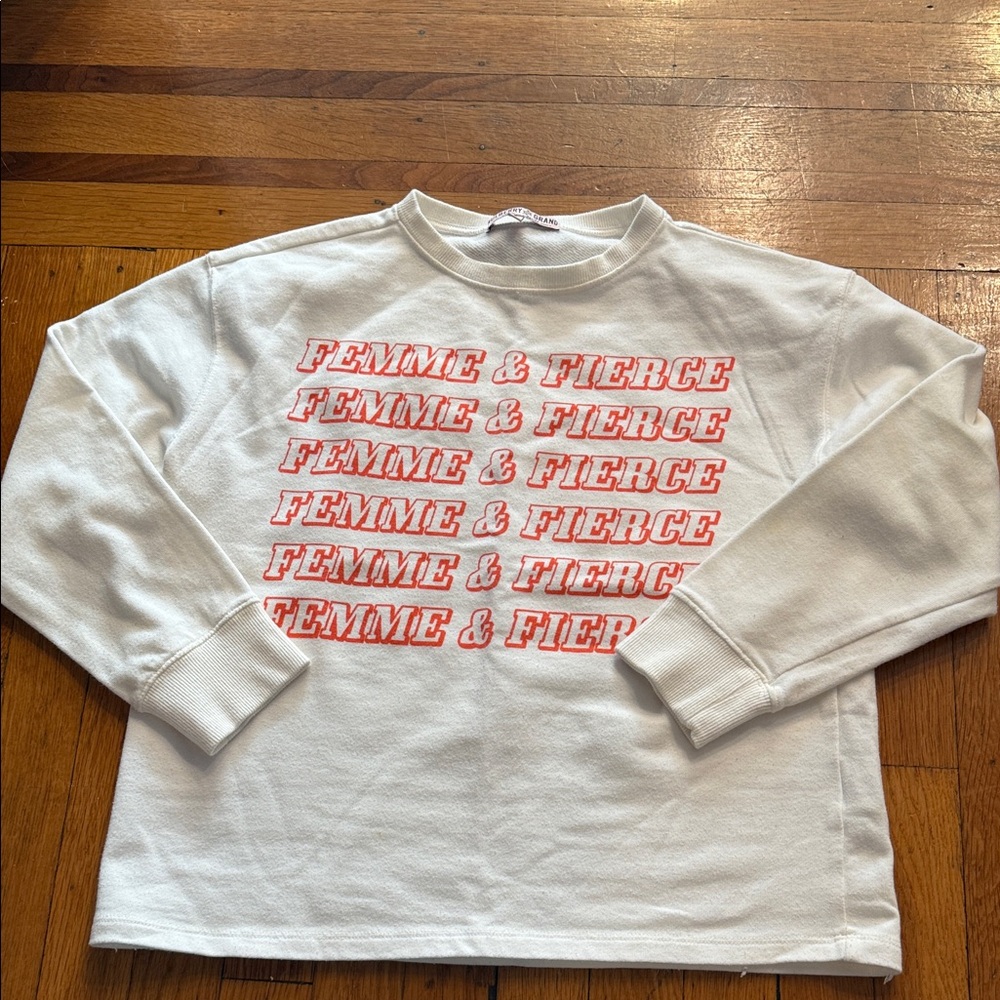 Mulberry & Grand Graphic Sweatshirt with Red 'Femme & Fierce' Print - large